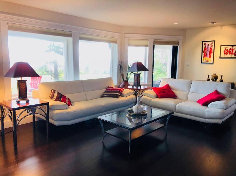 Saanichton Waterfront 2Br Suite With Superb Views Exterior foto